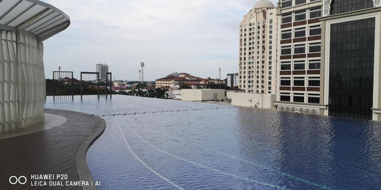 Ammar @ Troika Apartment Kota Bharu Exterior photo